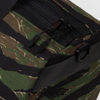 ROLL DUFFLE - Tiger Camo / Black